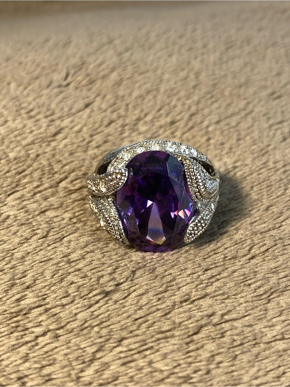14k Silver ring size 8 for women